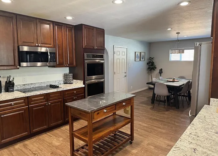 Luxury Old Town & Papago Oasis Near Mayo Clinic & Honorhealth