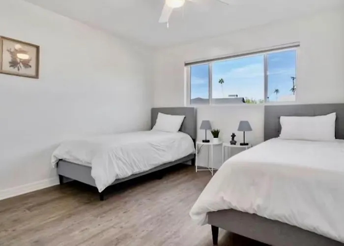 Dom wakacyjny Luxury Old Town & Papago Oasis Near Mayo Clinic & Honorhealth