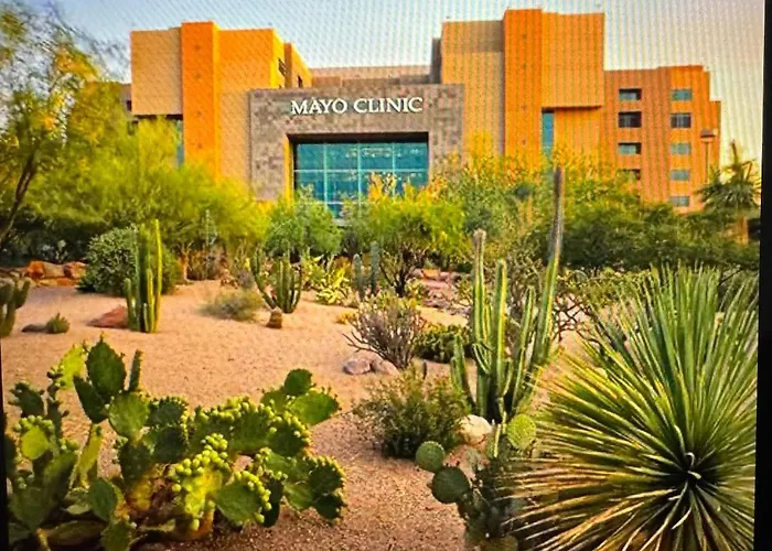 Luxury Old Town & Papago Oasis Near Mayo Clinic & Honorhealth *